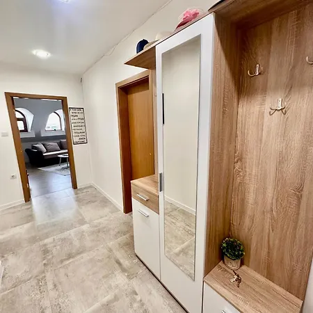 Apartment Deluxe Centre With Free Parking Burgas